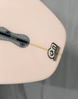 Mango Surfing - Pink hue - Ocean Magic - 5'8 x 19 1/2 x 2 3/8 - 29.24 ltrs - FCS 2 Thruster