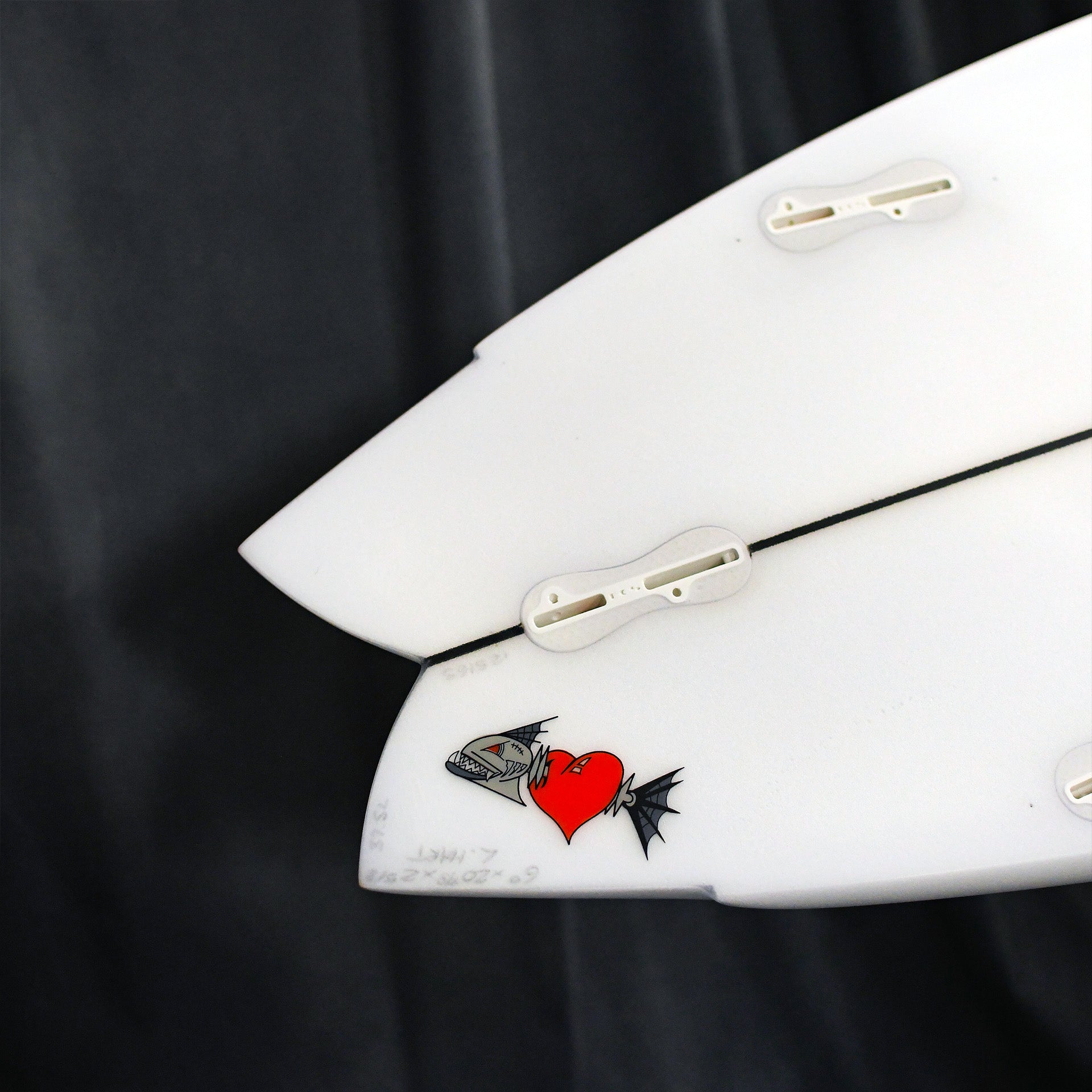 Fourth Surfboards Chilli Wrap Hybrid (3 x Fin - Thruster 2+1 Twin)  Surfboard