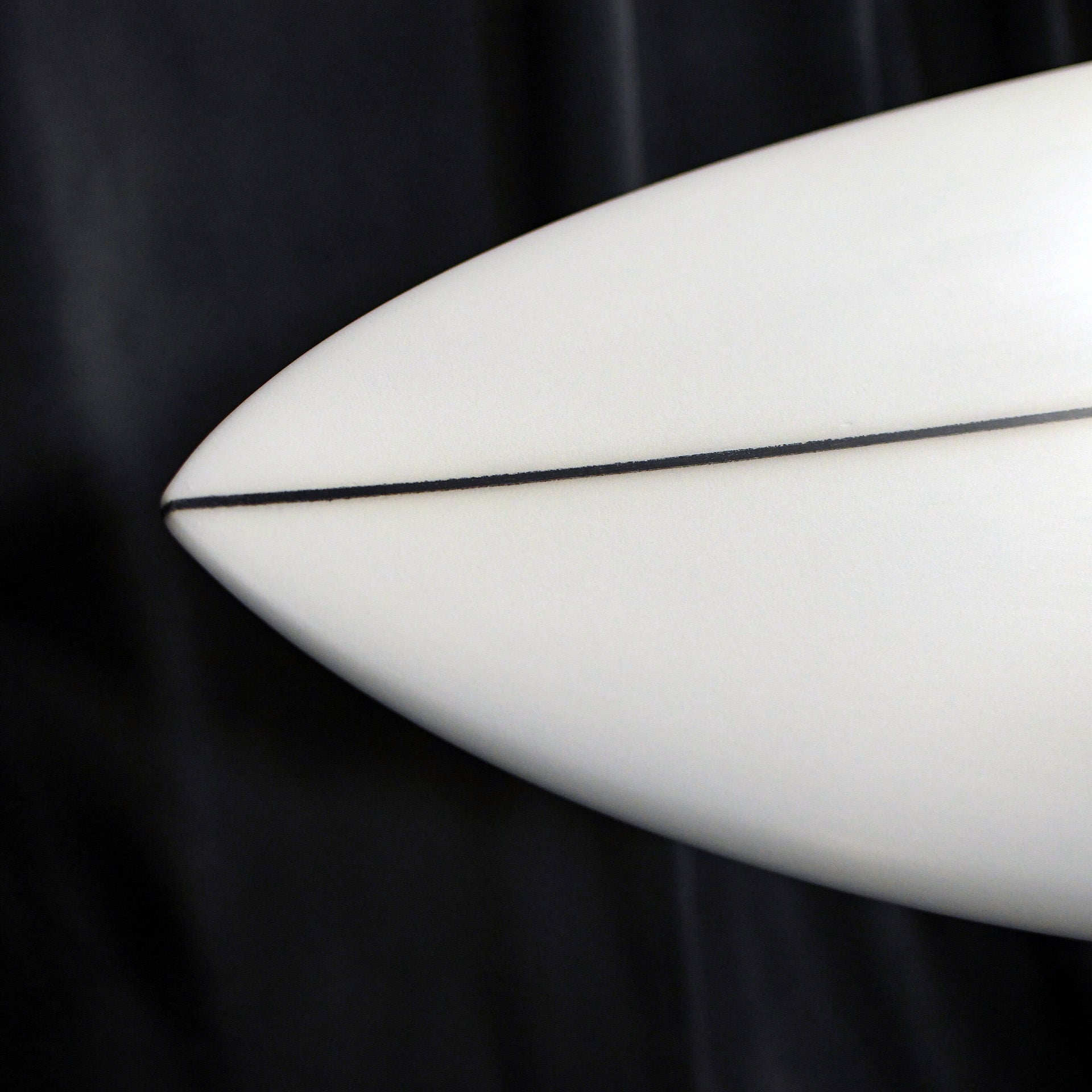 Fourth Surfboards Chilli Bean Hybrid (5 x Fin - Quad Thruster 2+1) Mini-Mid Surfboard