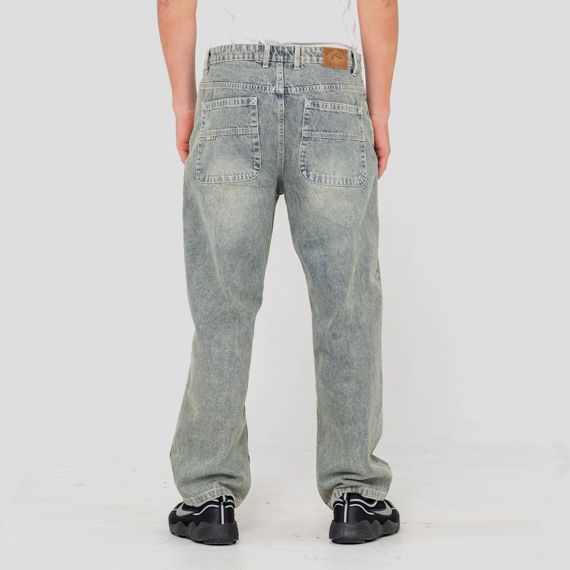 Rusty Lucifer Loose Jeans - Dirty Dawg - ManGo Surfing
