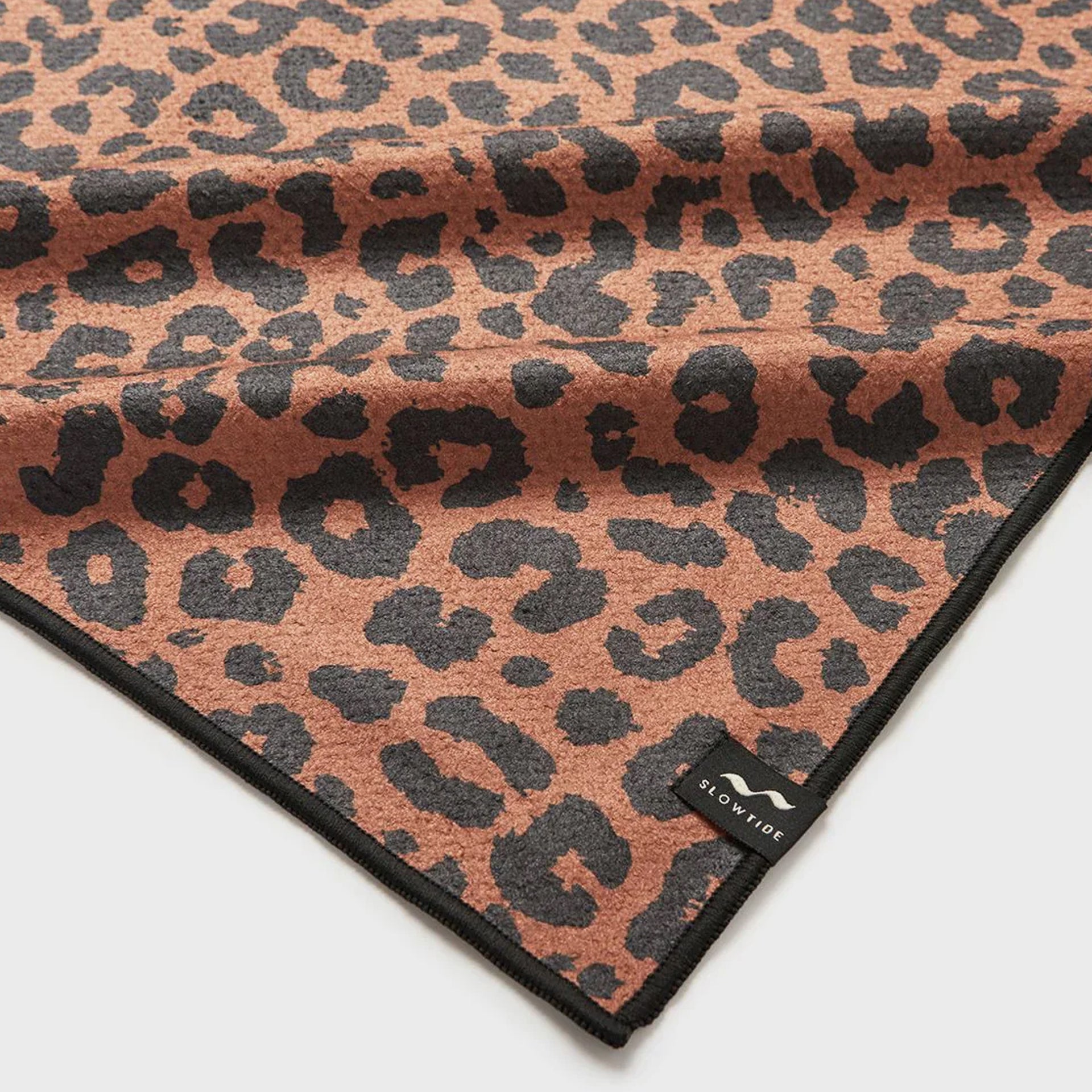 Slowtide Deville Yoga Towel - Cheetah - ManGo Surfing