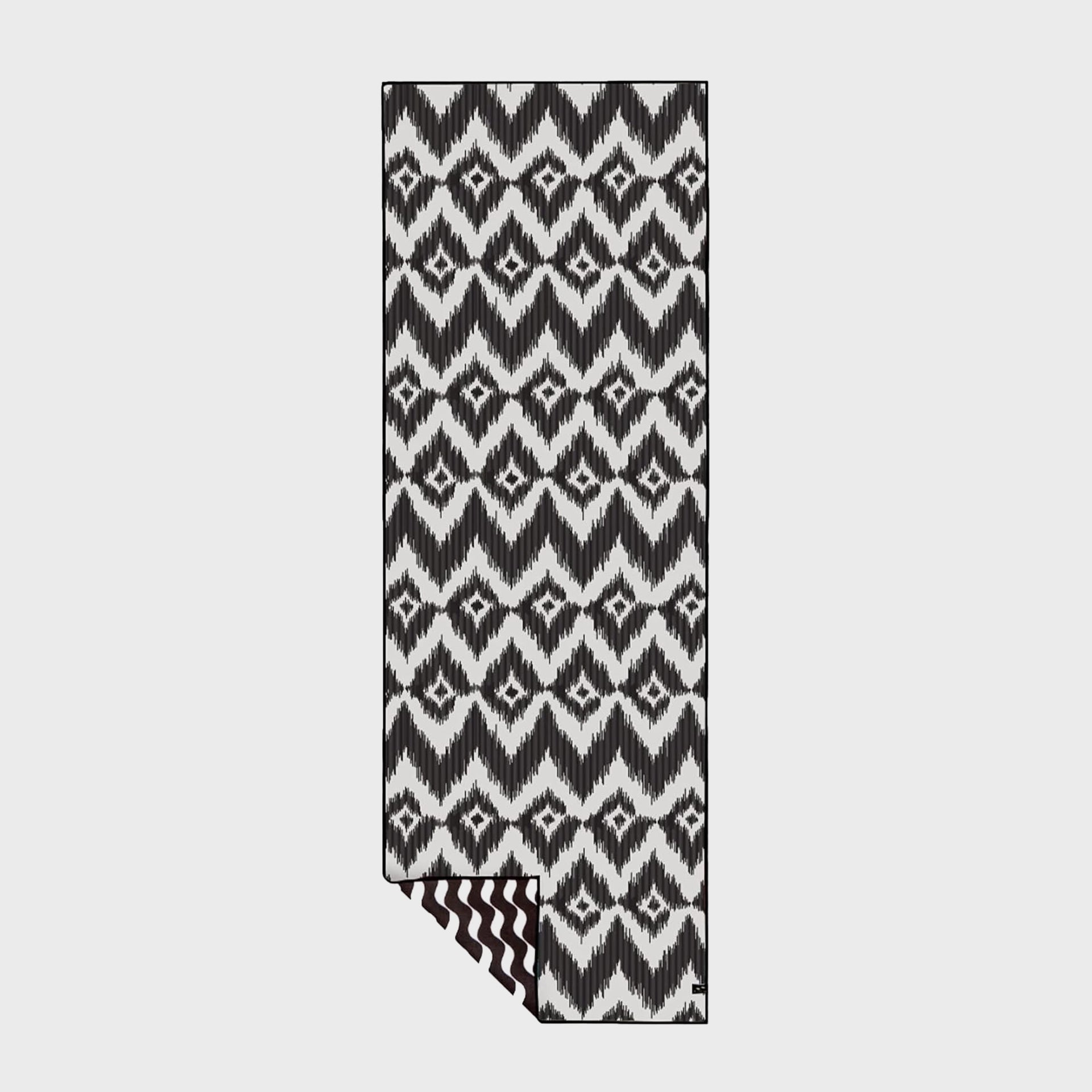 Slowtide Escher Yoga Towel - Black - ManGo Surfing