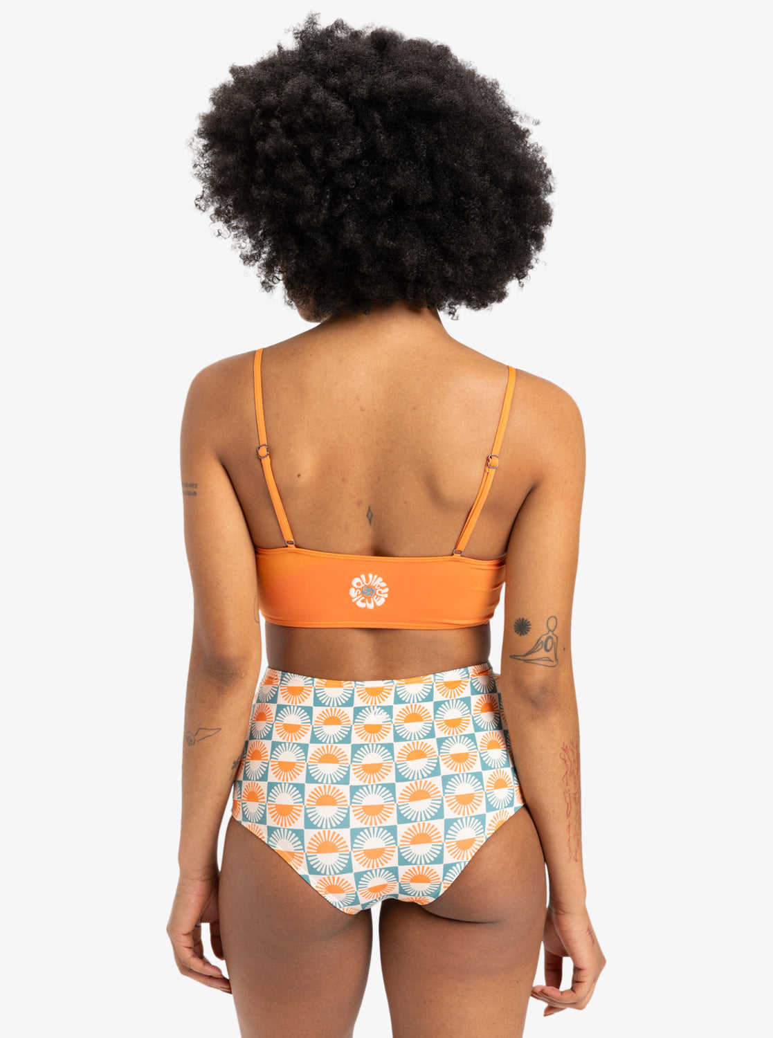 Quiksilver Womens Melly Medium Coverage Bikini Top - Coral Gold - ManGo Surfing