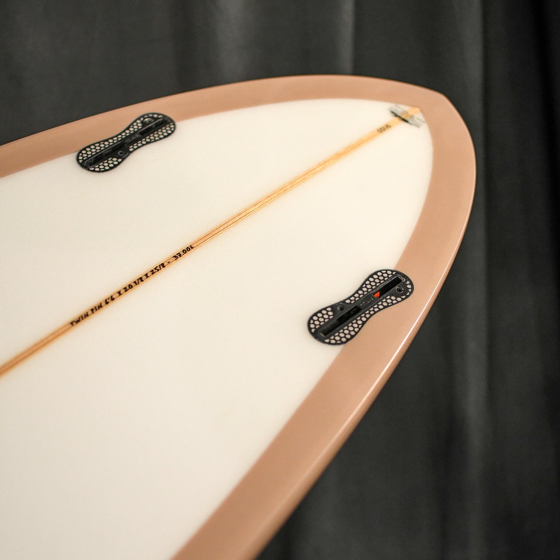 Aloha Twin Pin PU Tint Polish Surfboard 3F (FCSII) - Mushroom