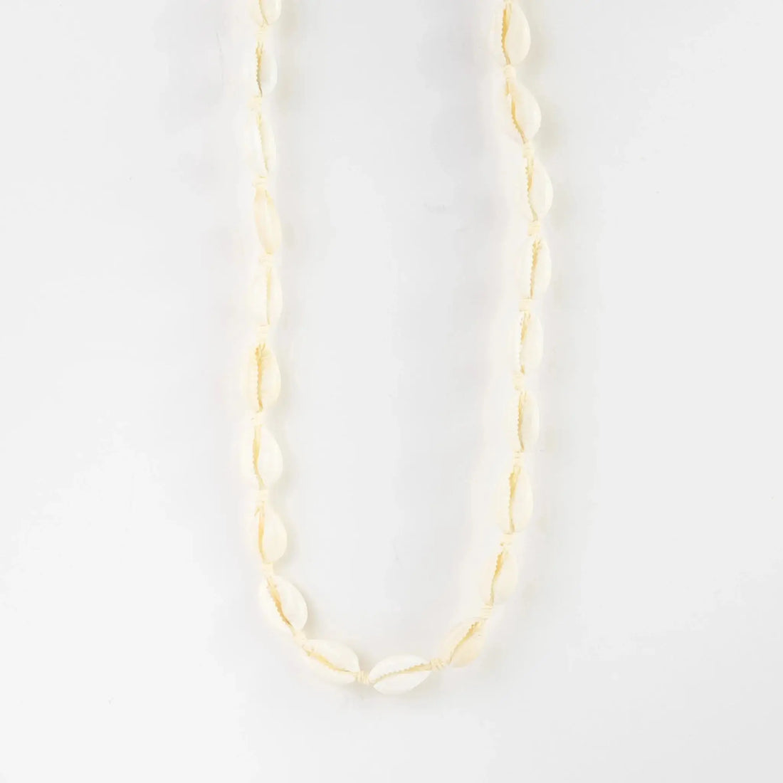 Pineapple Island Livadi Cowrie Shell Choker Necklace - Cream