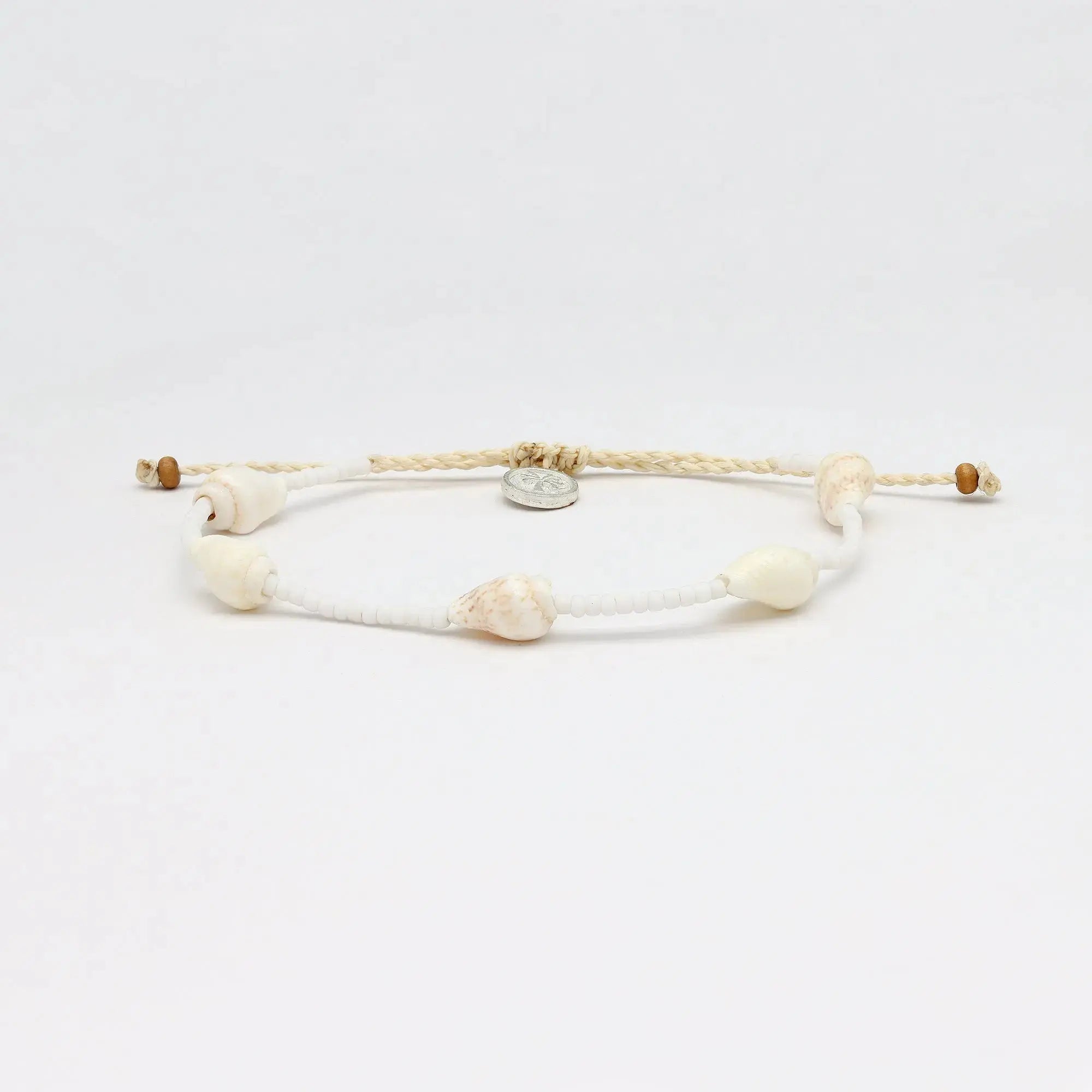Pineapple Island Giada Rahayu Shell Beaded Bracelet - White