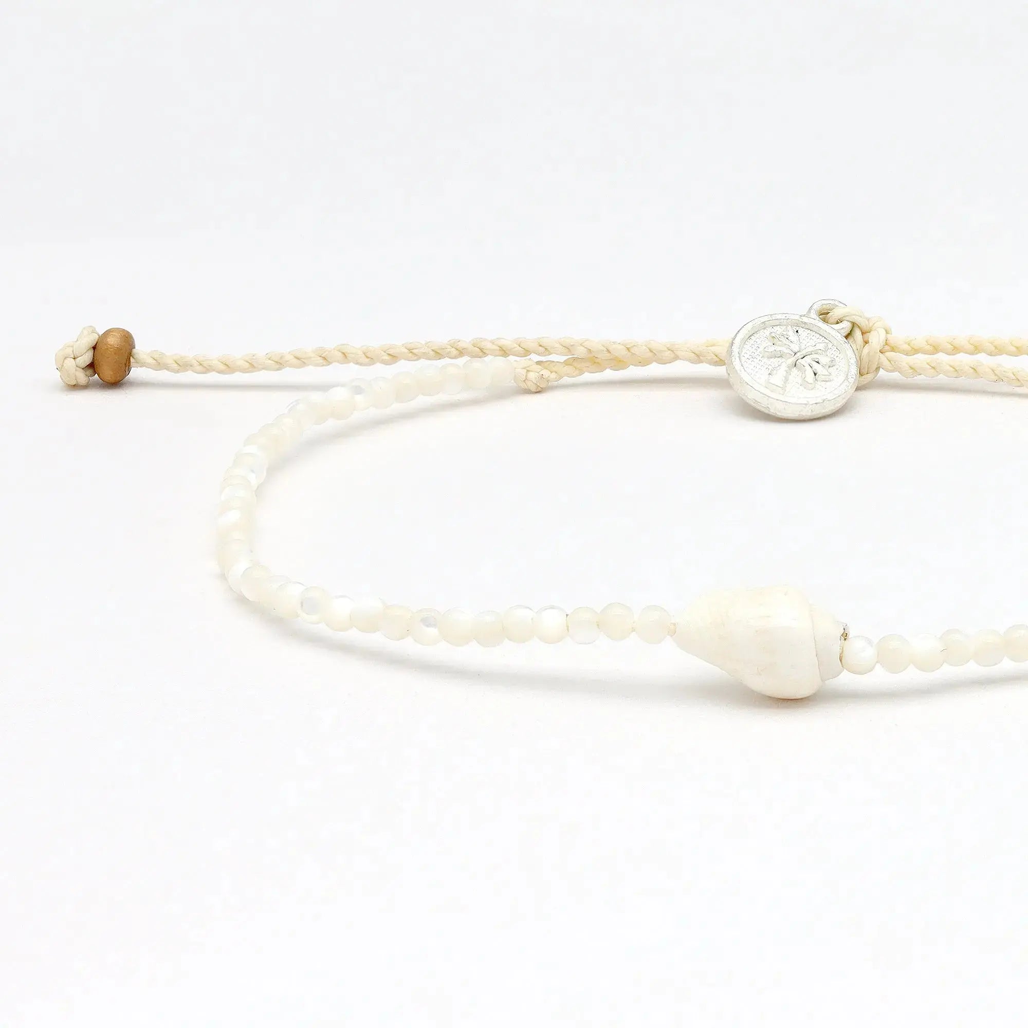 Pineapple Island Giada Melati Shell Beaded Bracelet - White