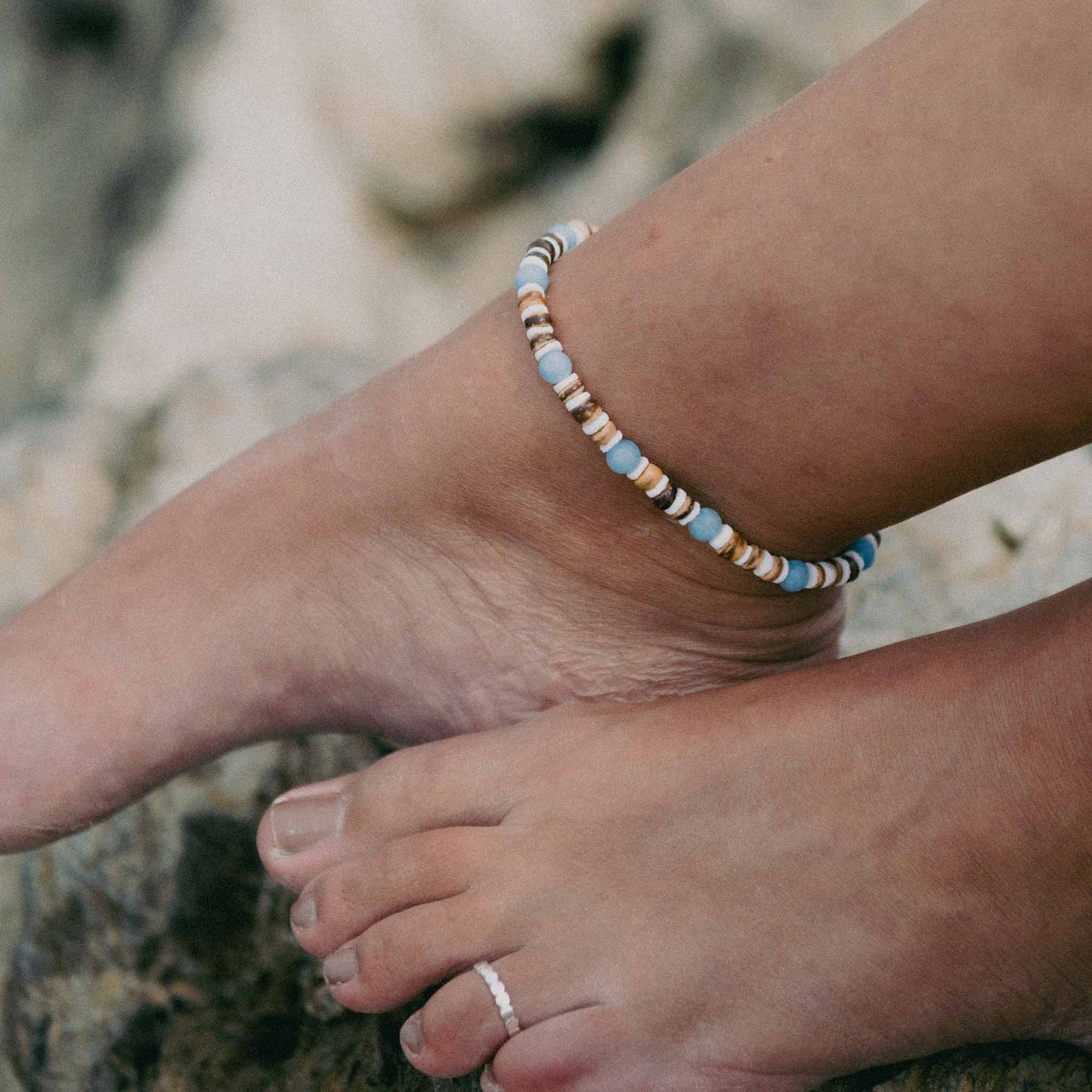Pineapple Island Manta Point Stone &amp; Shell Anklet - Brown/White/Blue