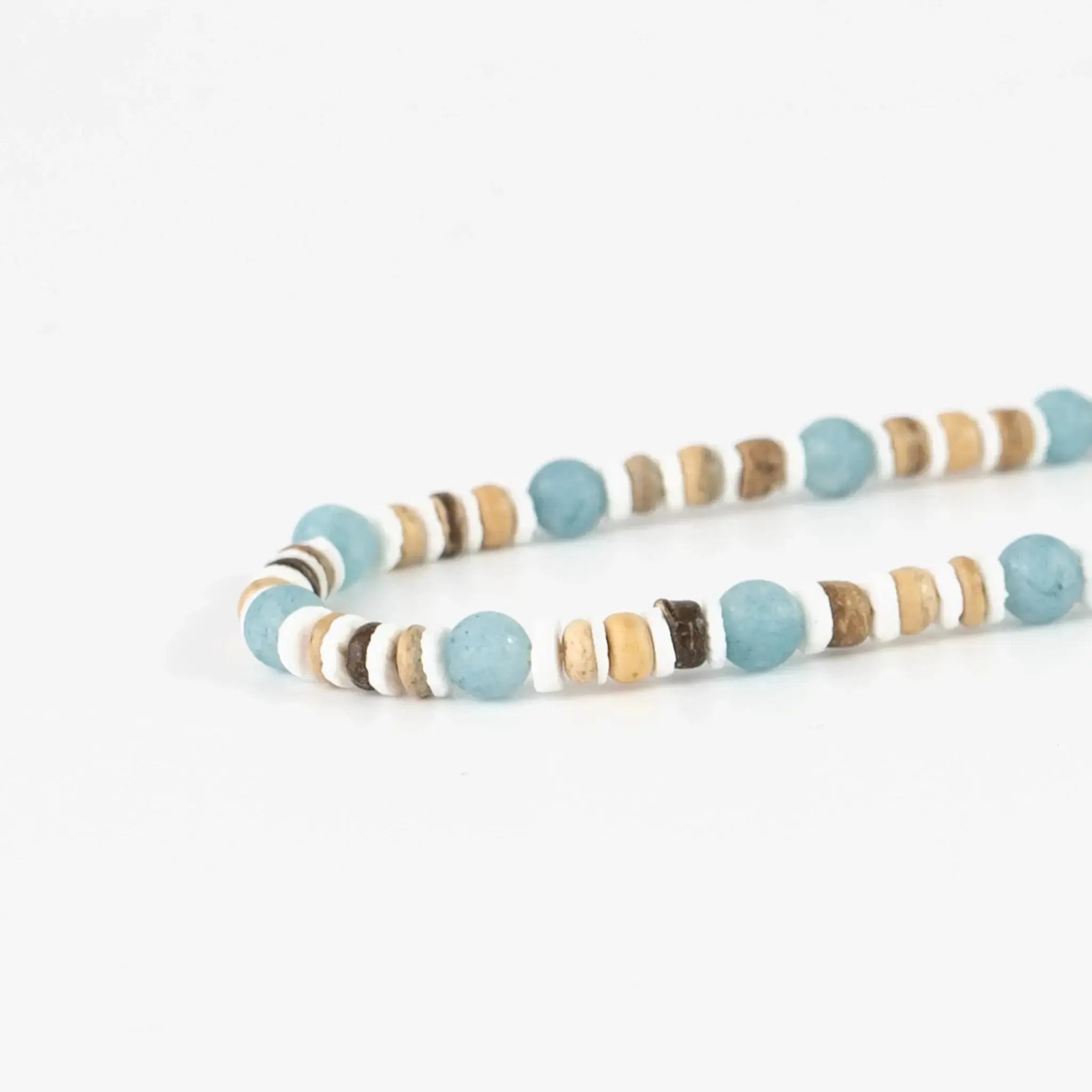 Pineapple Island Manta Point Stone &amp; Shell Necklace - Brown/White/Blue