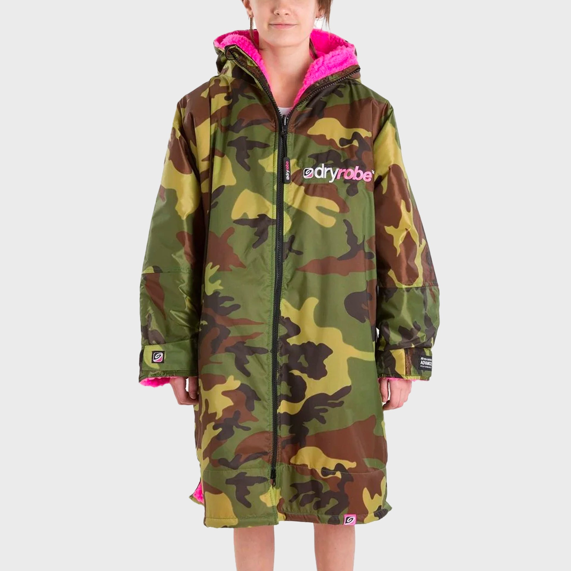 Dryrobe Advance Kids Long Sleeve Dryrobe (10-13 Yrs) - Camo/Pink - ManGo Surfing