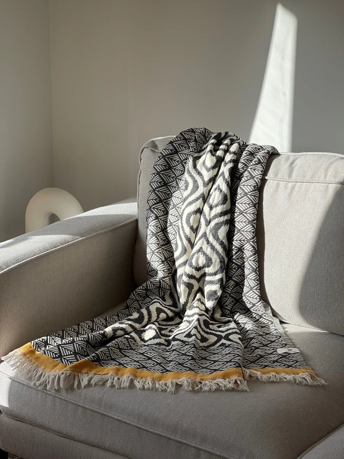 Weavico - Turkish Throw Blanket 100% Cotton - Black/Mustard