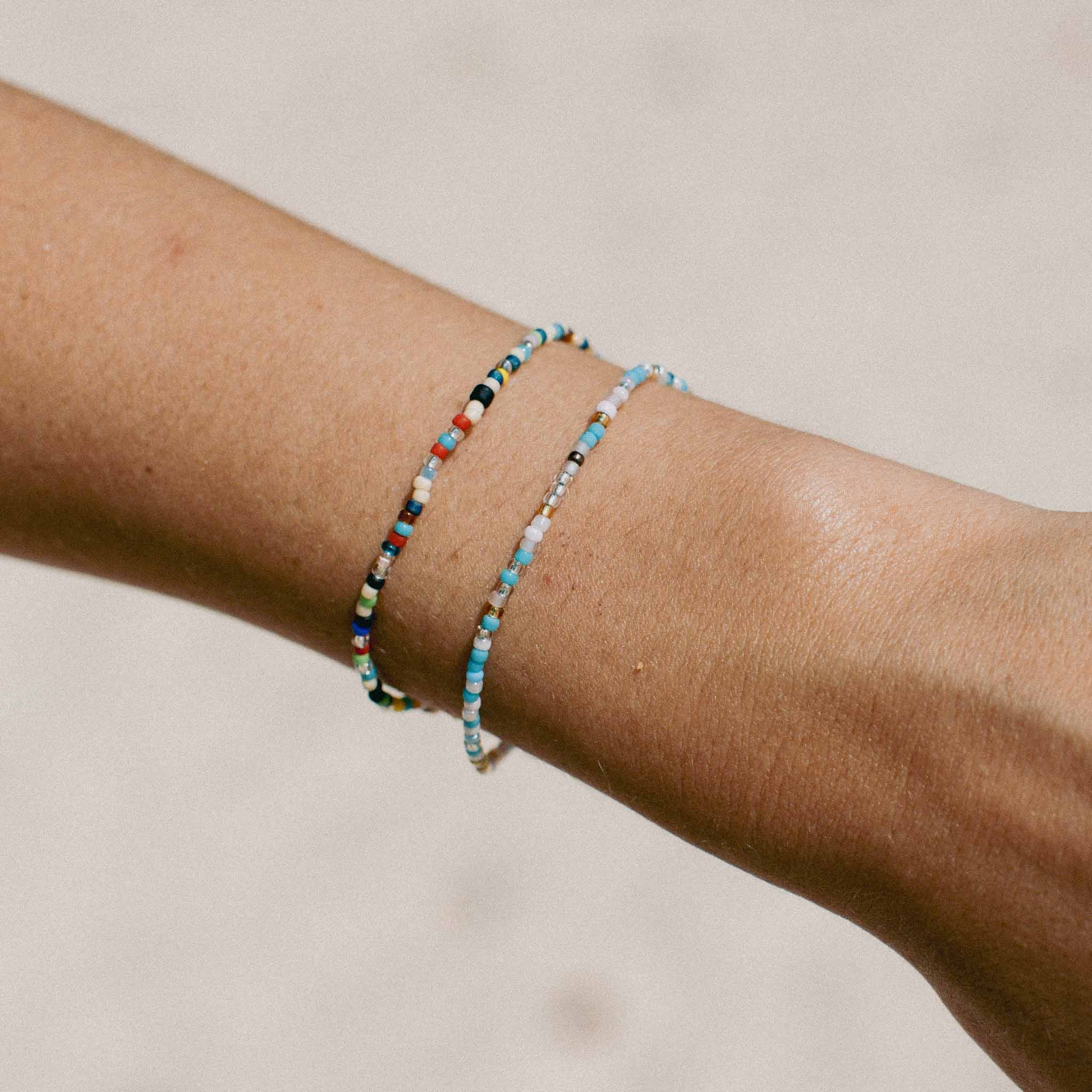 Pineapple Island Alila Dainty Beaded Bracelet - Multicoloured