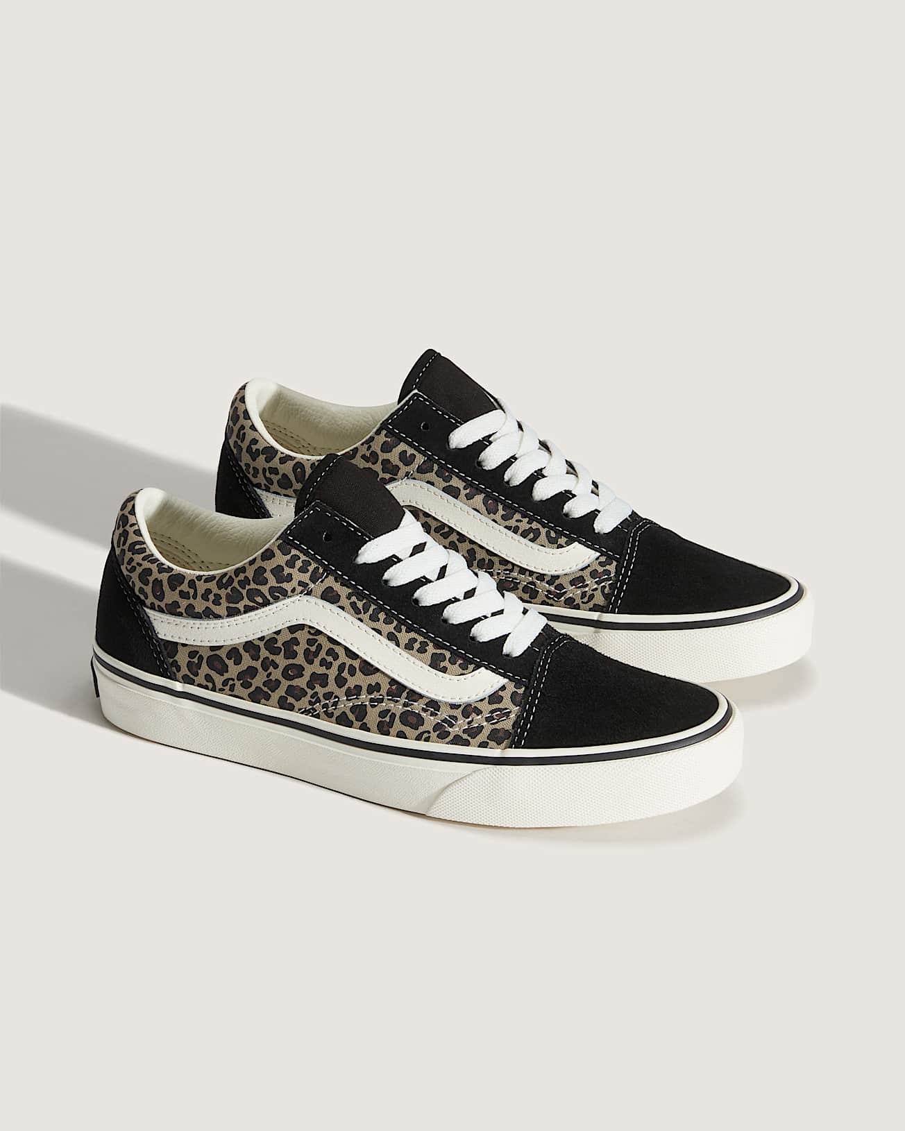 Vans Womens Old Skool Shoes - Black/Leopard - ManGo Surfing