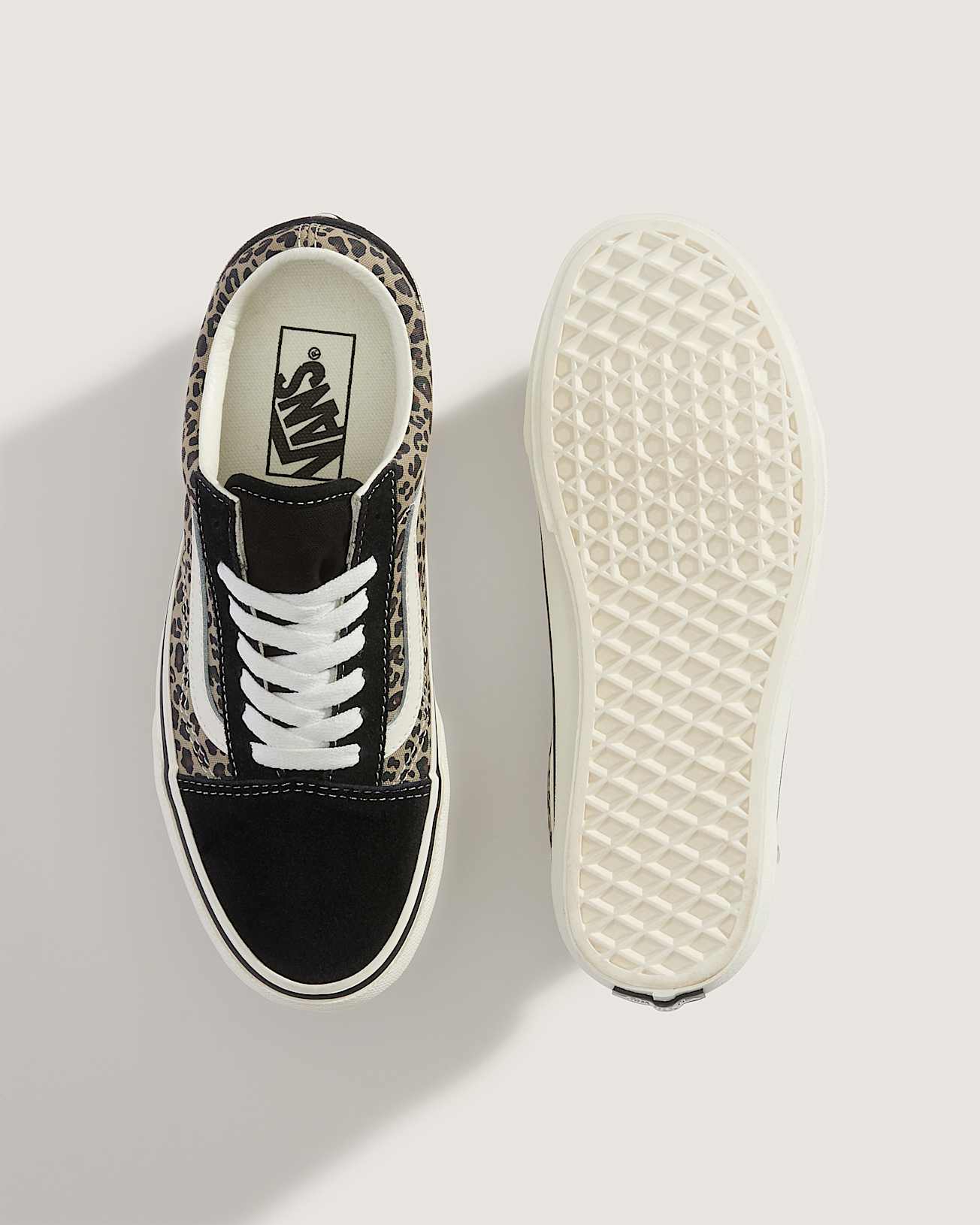 Vans Womens Old Skool Shoes - Black/Leopard - ManGo Surfing