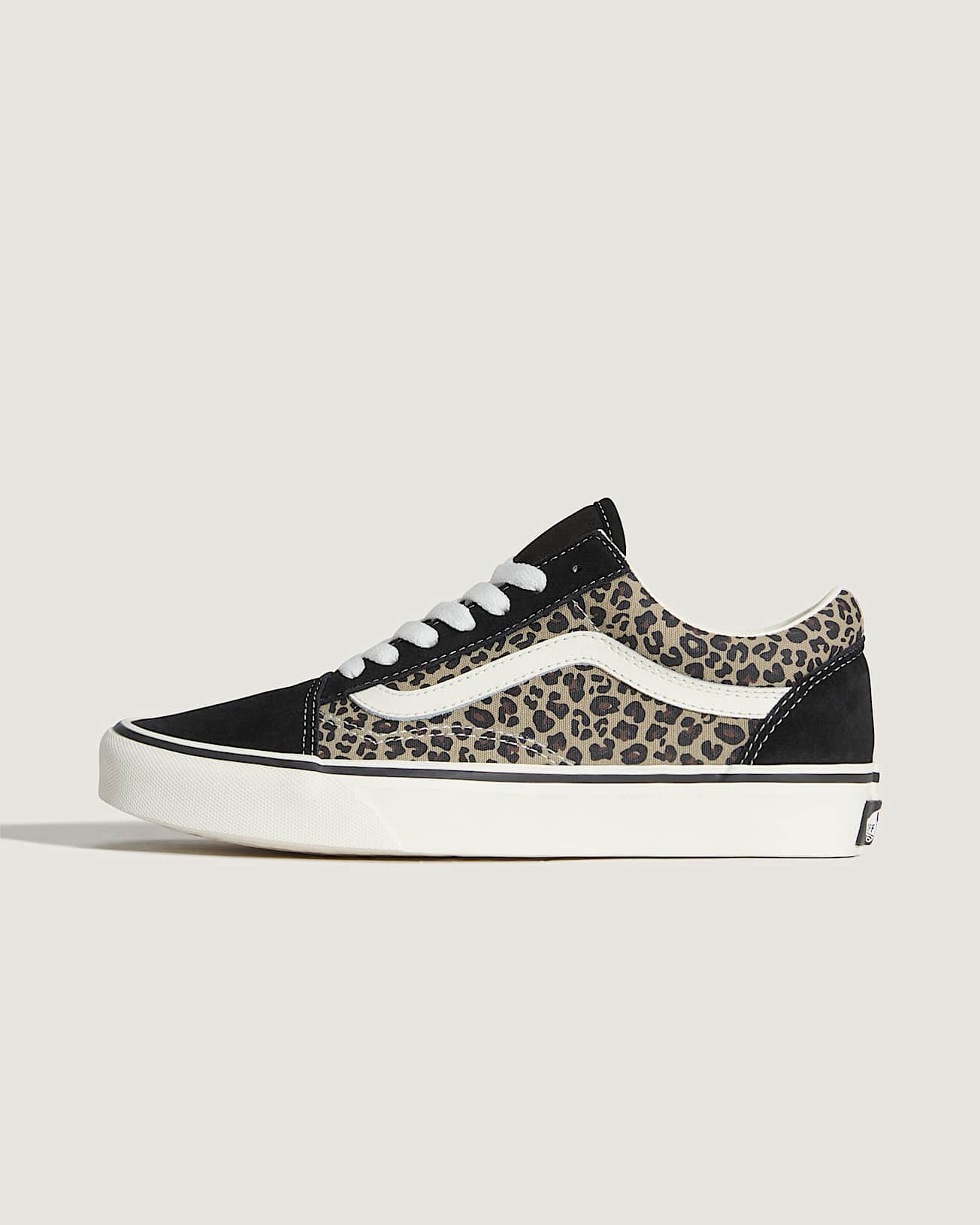 Vans Womens Old Skool Shoes - Black/Leopard - ManGo Surfing