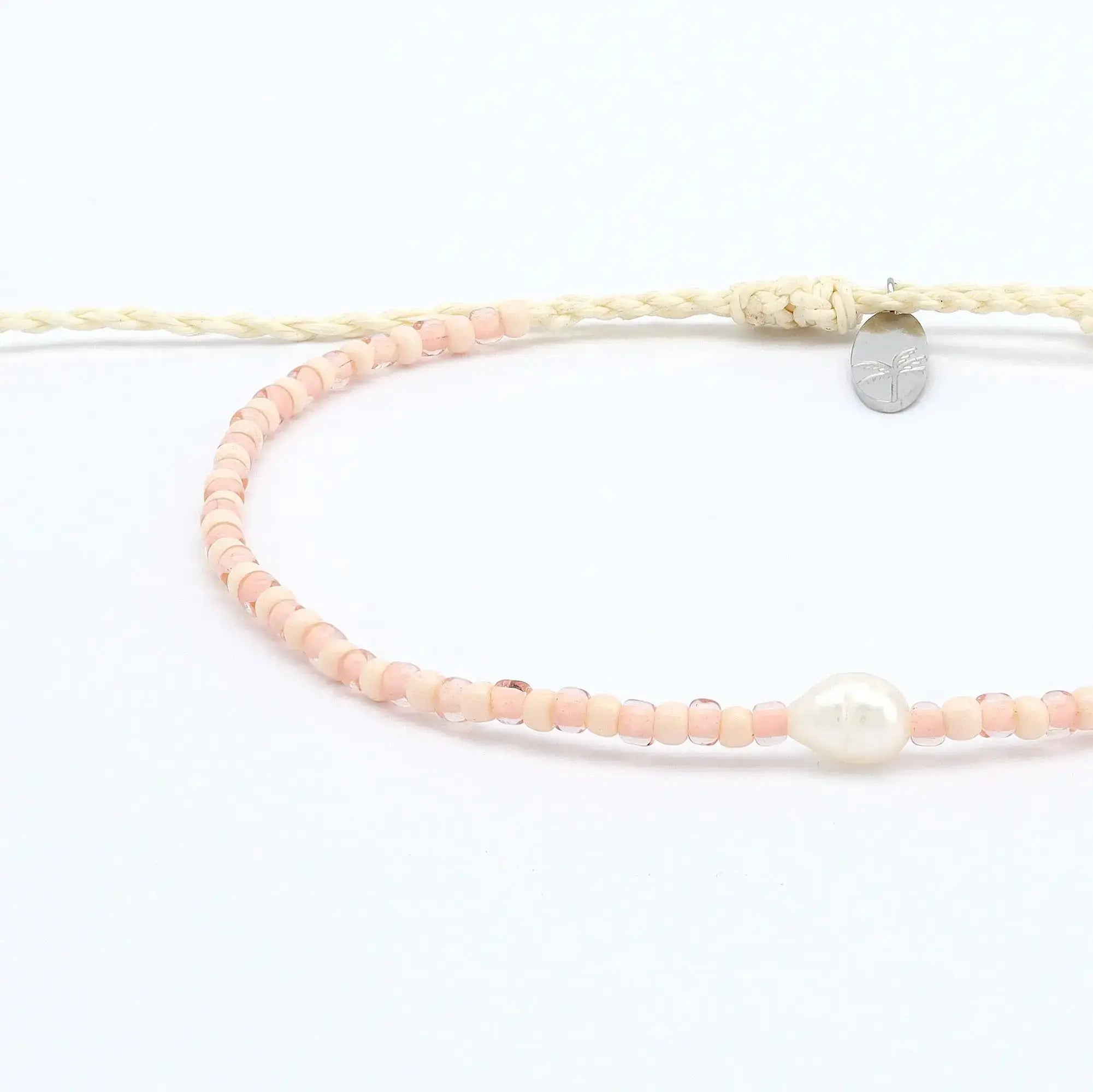 Pineapple Island Mutiara Dainty Beaded Bracelet - Light Pink