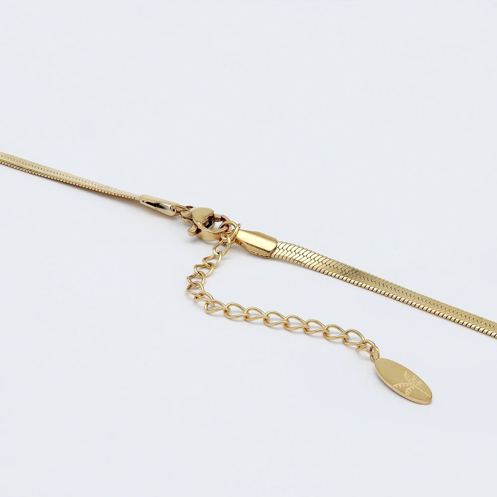 Pineapple Island Herringbone Chain Necklace - Gold