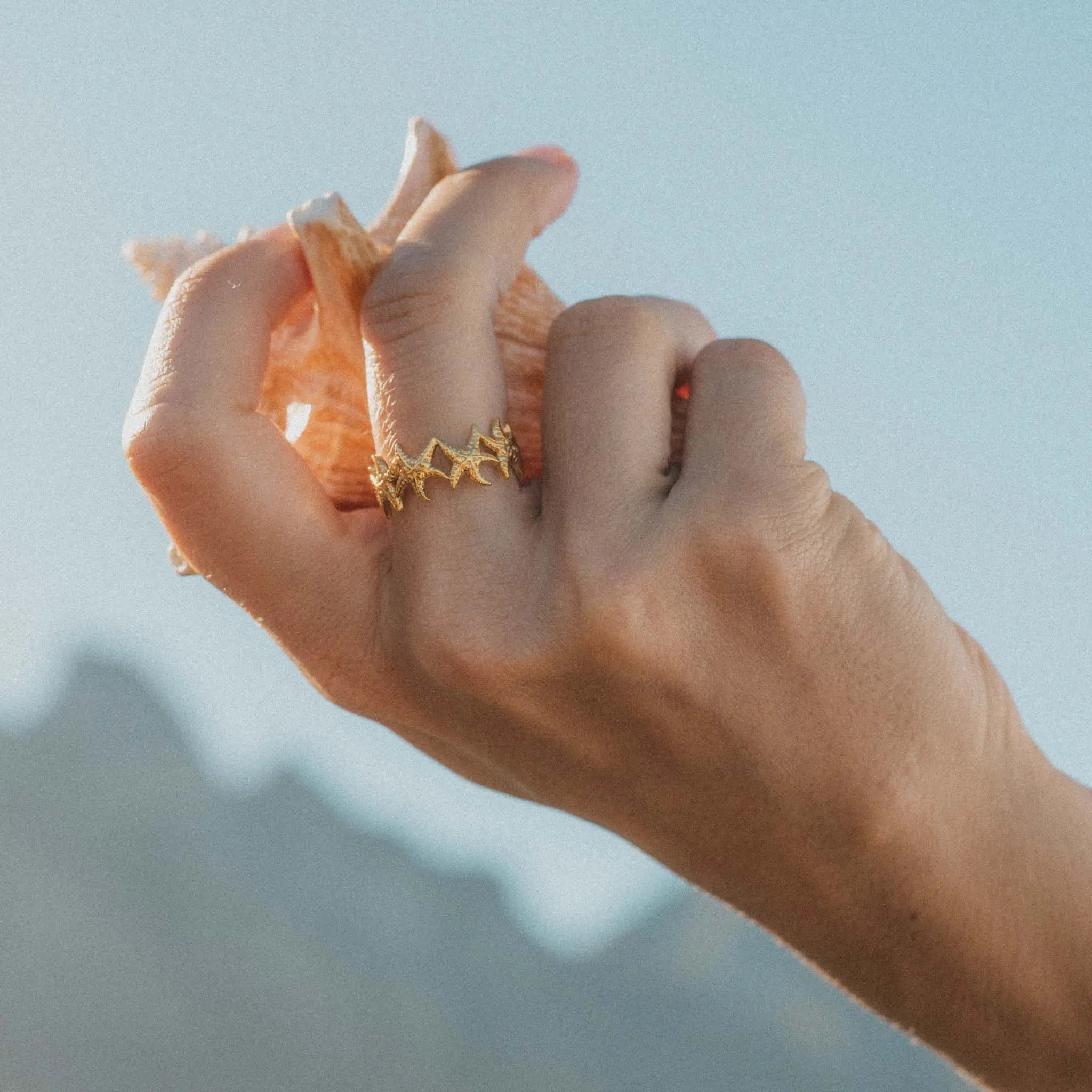 Pineapple Island Mokupuni Starfish Adjustable Ring - Gold
