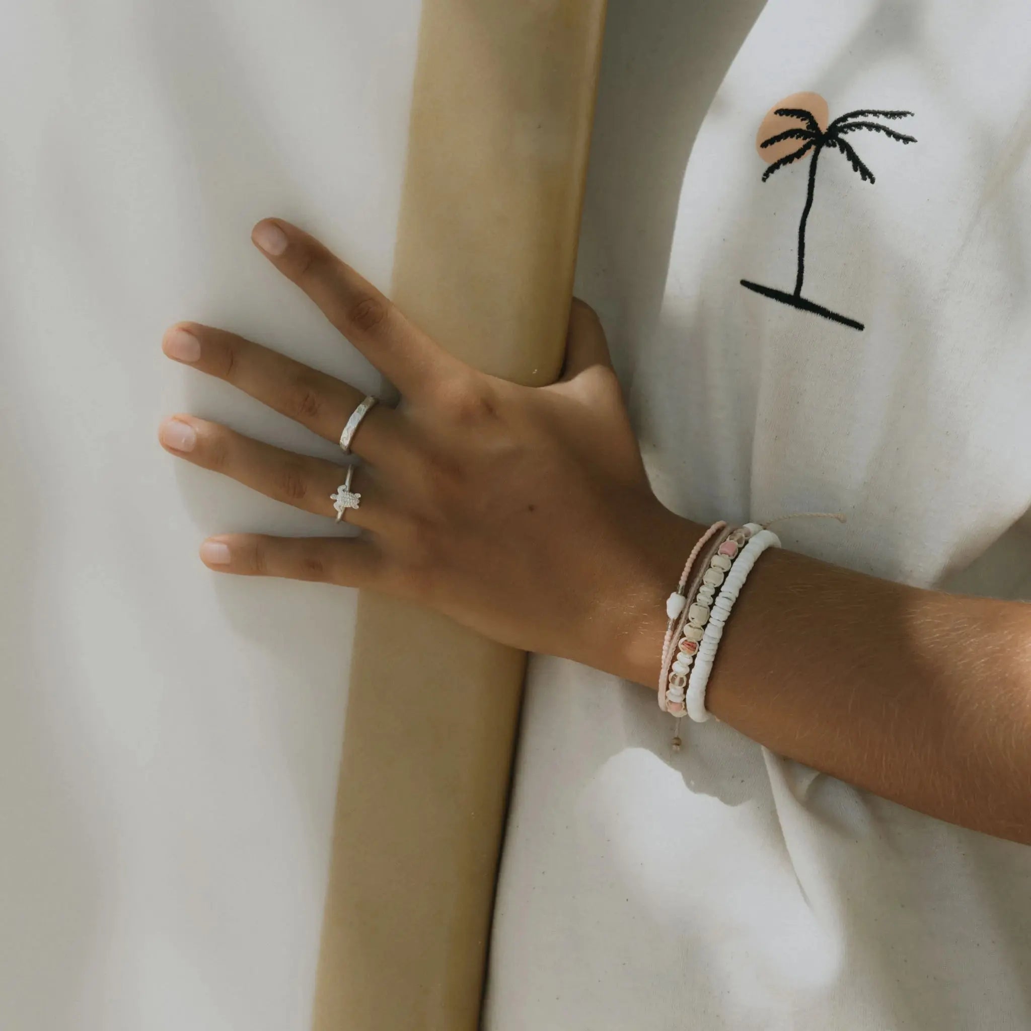 Pineapple Island Padangbai Puka Shell Bracelet - White