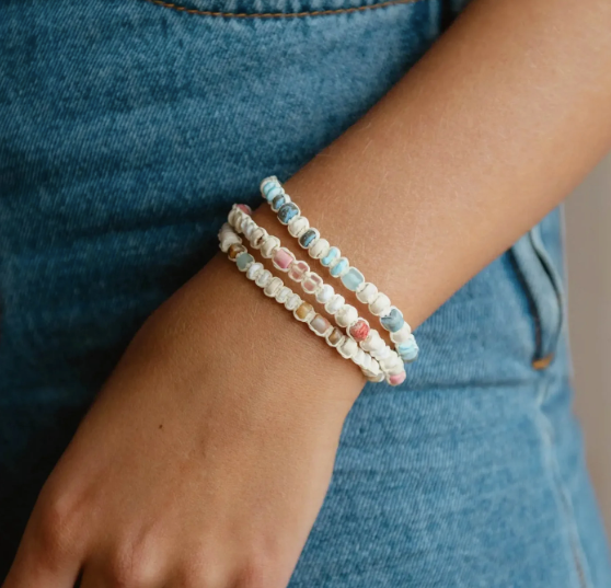 Pineapple Island Mount Rinjani Stone Bracelet - Cream/Pink