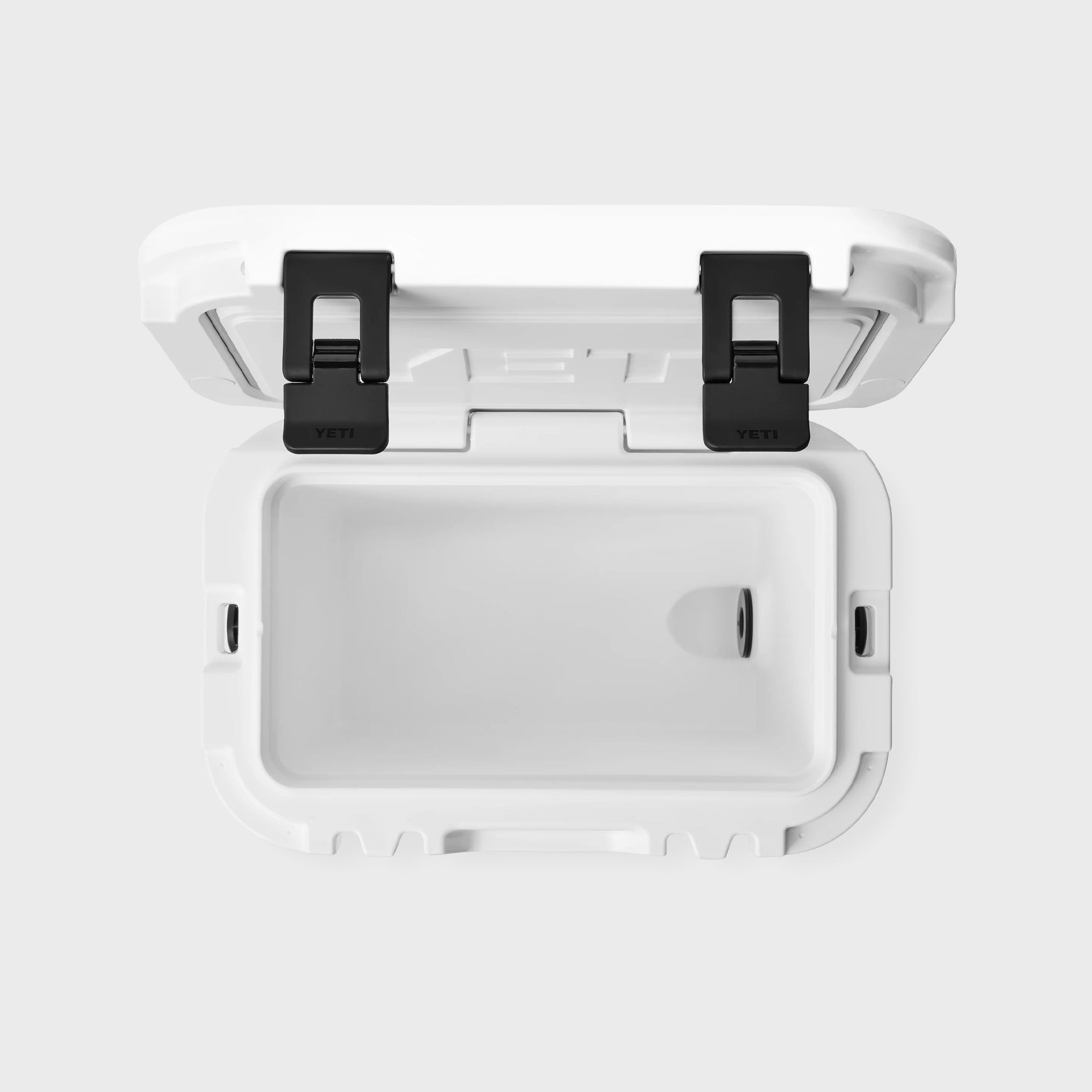 Yeti Roadie 15 Cool Box - White - ManGo Surfing
