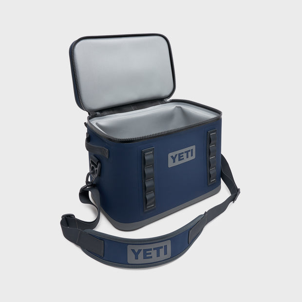 Yeti Hopper Flip 18 Soft Cooler / Navy