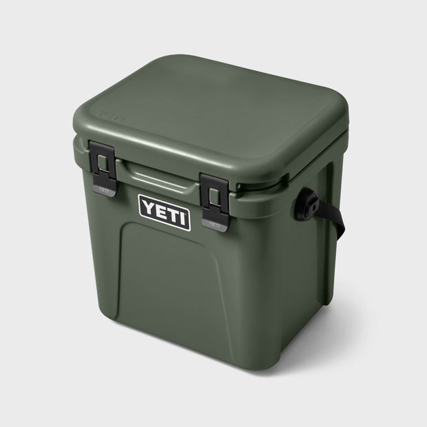 Roadie 24 Cool Box - Hard Cooler - Camp Green - ManGo Surfing