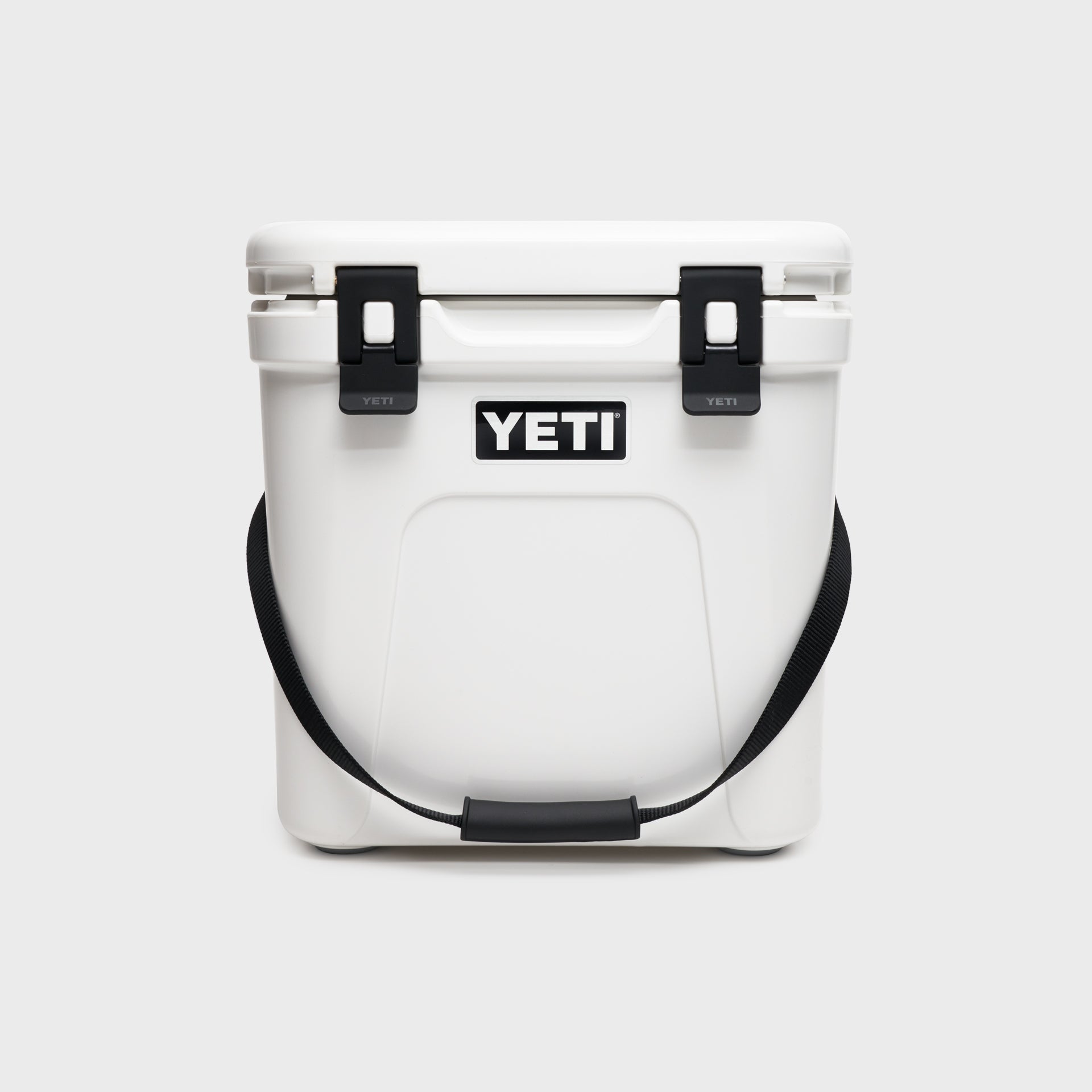 Yeti Roadie 24 Hard Cooler - White - ManGo Surfing