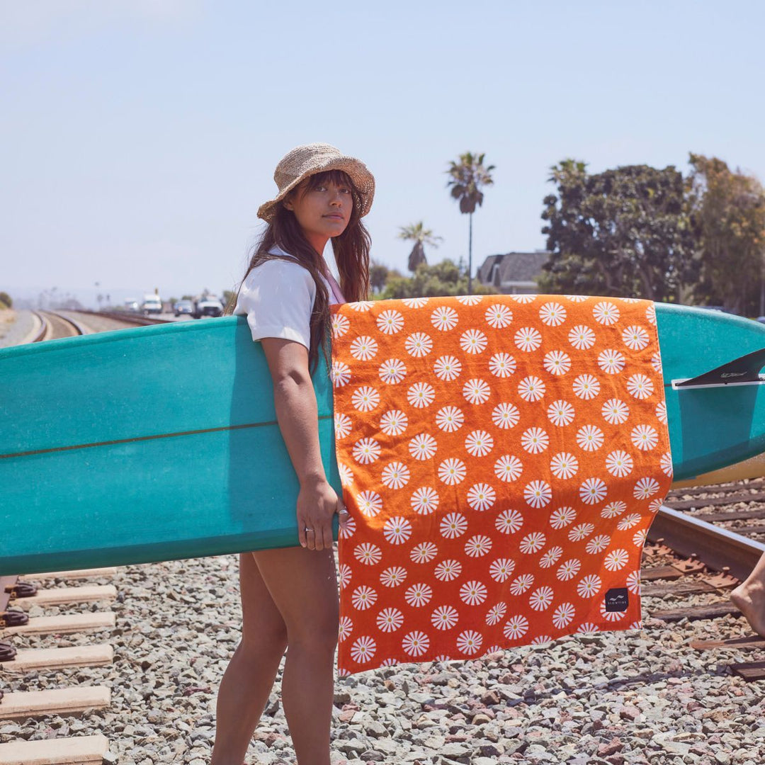 Sun Dazed Beach Towel - One Size - Red - ManGo Surfing